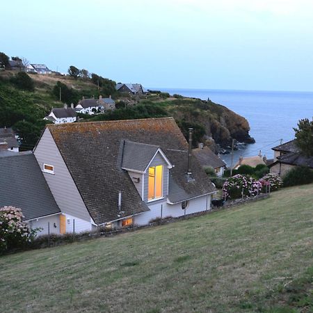 Spinnaker Cadgwith Holiday Home Eksteriør billede
