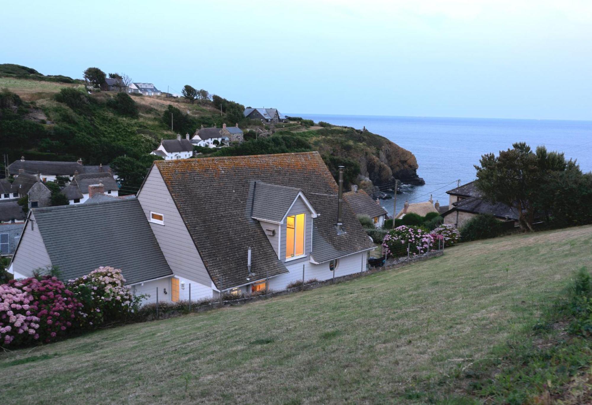 Spinnaker Cadgwith Holiday Home Eksteriør billede