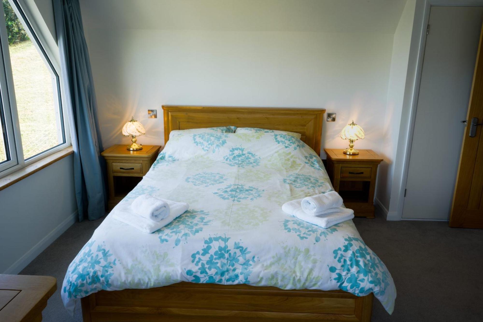 Spinnaker Cadgwith Holiday Home Eksteriør billede